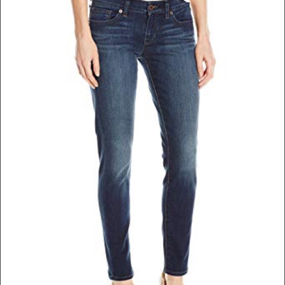 Lucky Brand Charlie Skinny Jeans Size 30